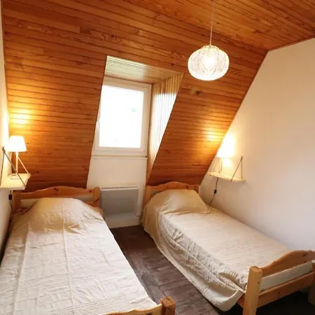 Casa vacanze Maison En Pierre Au Coeur Du Cantal Avec Jardin Et Parking Prive - Fr-1-742-491 *