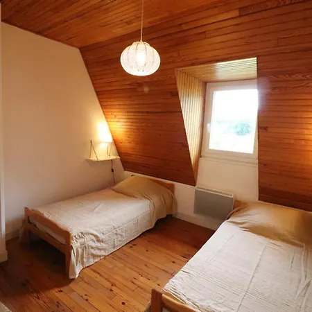Maison En Pierre Au Coeur Du Cantal Avec Jardin Et Parking Prive - Fr-1-742-491 Vic-sur-Cère